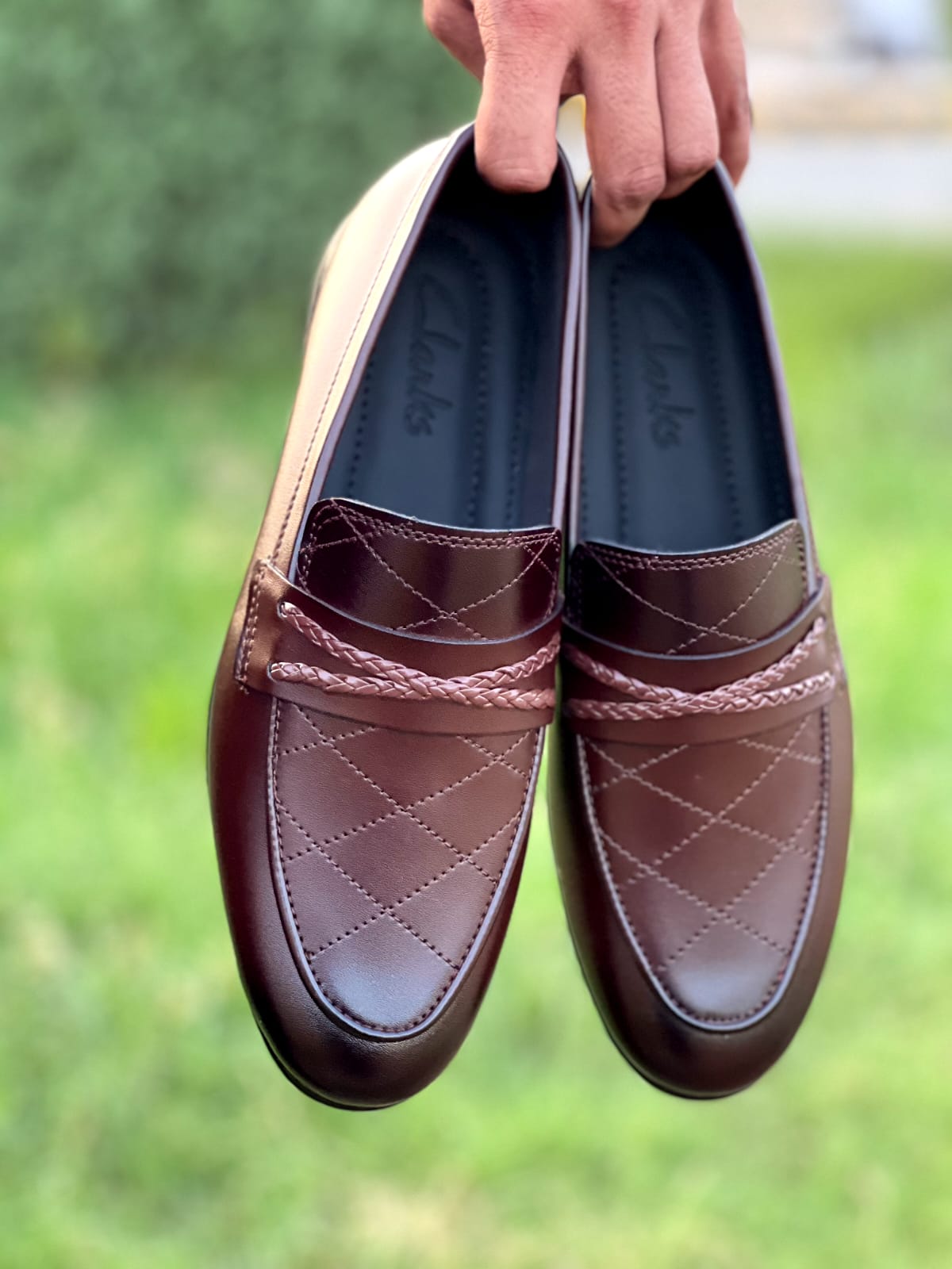 Brown Logo 1.8 stitched style